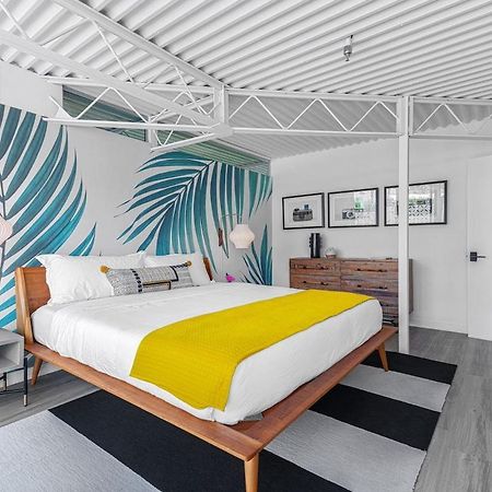 Limon Palm Springs A Luxury Boutique Hotel Екстериор снимка